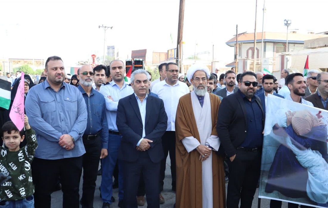 حضور مدیرعامل و کارکنان شرکت نفت و گاز اروندان در اجتماع بزرگ حمایت از مردم غزه در استان خوزستان