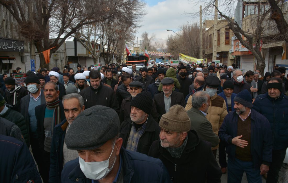 انقلاب اسلامی عدالت را در رگ های عالم جاری کرد