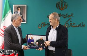 بازدید رئیس جمهور از وزارت ارشاد