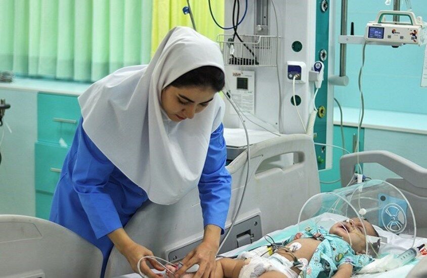 روز پرستار در بیمارستان امام حسین (ع) گلپایگان/فیلم