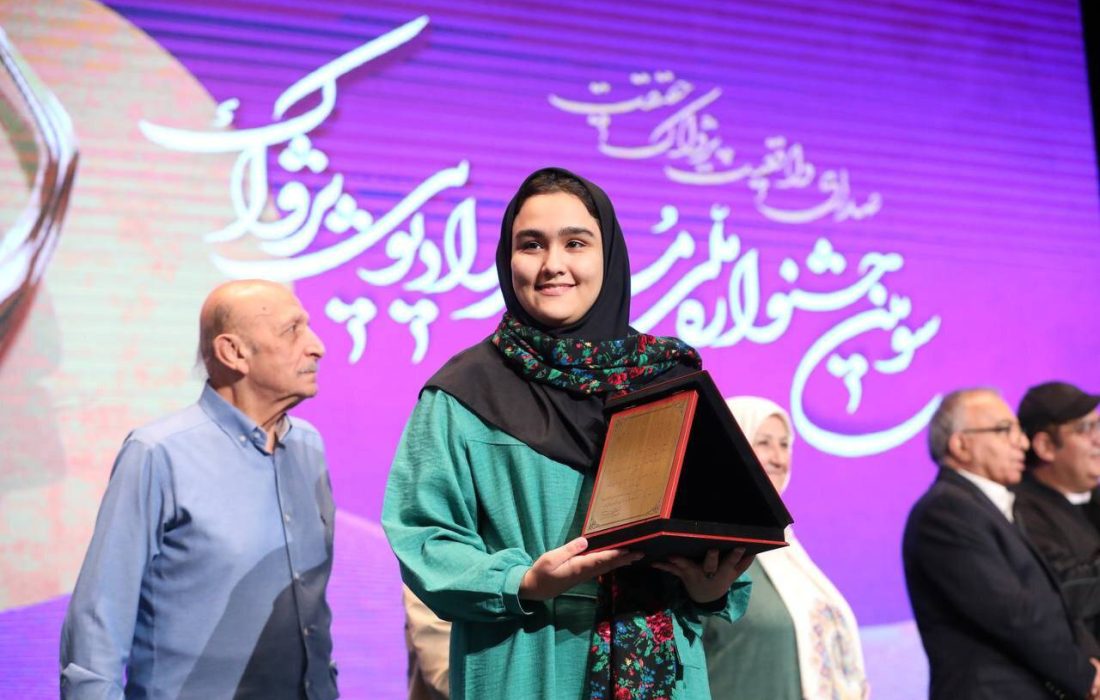 نونا معظمی: من عاشق تهیهکنندگی در رادیو شدم