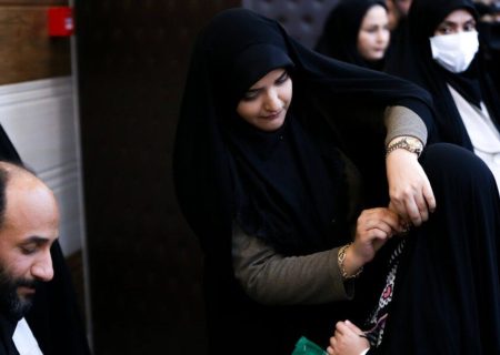 تداوم پویش ایرانِ همدل در اردبیل/ هد‌یه طلایی بانوان به جبهه مقاومت