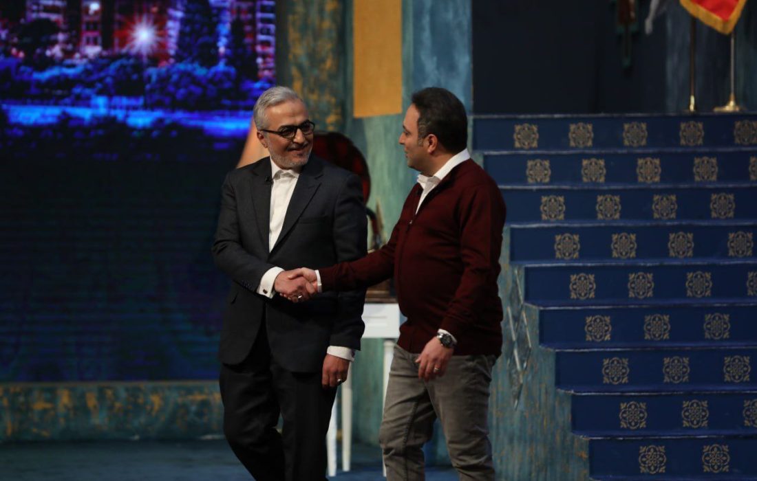 مجری مناظرات به «برمودا» میآید