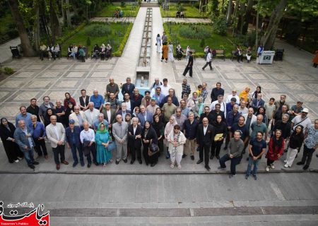 مستندسازی از تبار دودچراغ خورده ‎ها نشان عالی خورشید را دریافت کرد