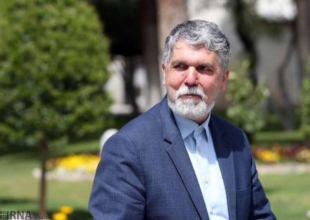 اربعین یک حرکت مردمی است