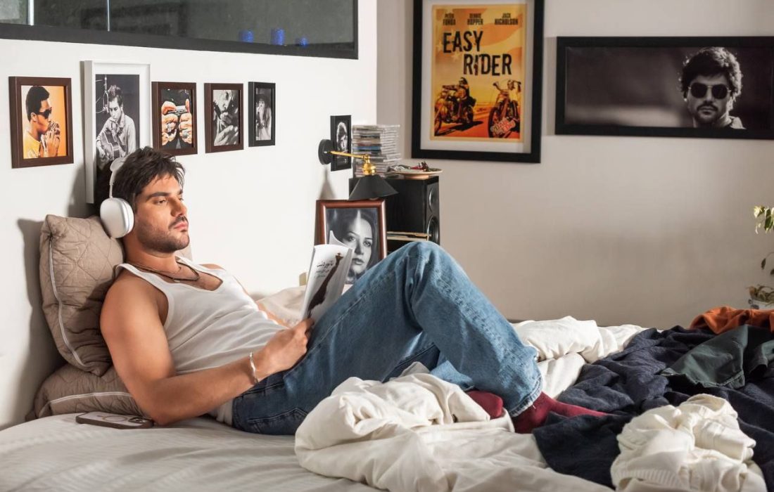 آقازاده ساده‌زیست با ماشین لاکچری