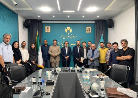 آغاز فصلی نو در فرهنگسرای نیاوران/ خاتمی رفت؛ شیراوند آمد
